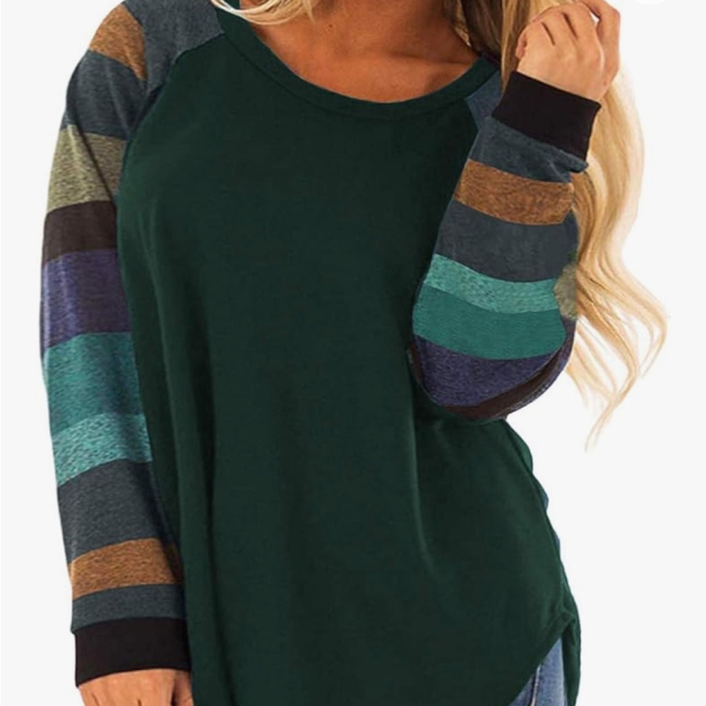 AMAZON Oversized Sweater Tunic w/ Striped Sleeves